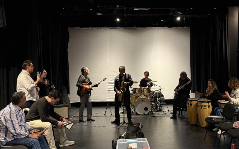 EL CADIT imparte quinto taller A-Symetrika: desarrollo de habilidades emergentes