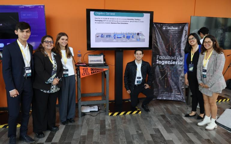 Talento Anáhuac brilla en Assembly 2025, el foro de transformación digital más grande de México