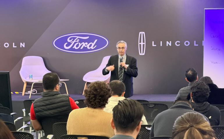 El Dr. Víctor Manuel López Sánchez impartió conferencia sobre liderazgo por convicción a directivos de la Cadena de Suministro de Ford Motor Company de México